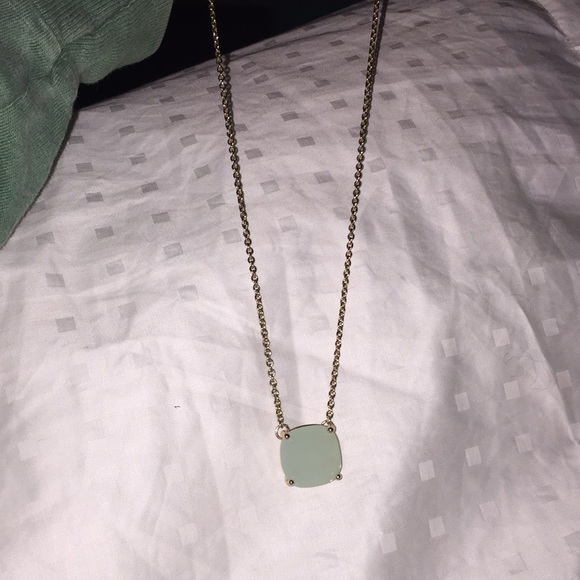 Jewelry - Bella jack mint stone necklace